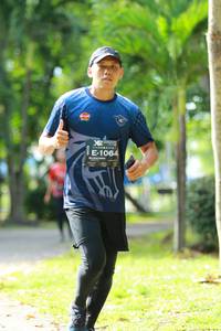 BIB: 1064
                            <button type="button" onclick="openModal(5009232)" class="btn btn-primary btn-sm float-right btn-popup" data-toggle="modal" data-target=".modal-high-quality">
                        <i class="fas fa-shopping-cart"></i> Add to Cart
                    </button>
                                            <button type="button" onclick="isThisMe(5009232, true)" class="btn btn-success btn-sm float-right btn-popup btn-isme hidden" data-toggle="tooltip" data-placement="bottom" title="นี่คือรูปของคุณใช่ไหม คลิกที่นี่เพื่อเอาเข้าอัลบั้ม">
                        <i class="fas fa-plus"></i> Add to album
                    </button>
                    <button type="button" onclick="isThisMe(5009232, false)" class="btn btn-warning btn-sm float-right btn-popup btn-isnotme hidden">
                        <i class="fas fa-ban"></i> Remove from album
                    </button>